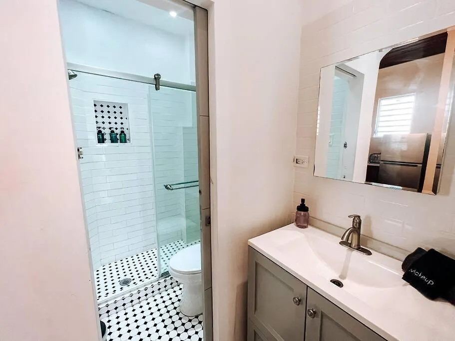 Aponte Rustic House - Walking To Beach - San Juan Βίλα