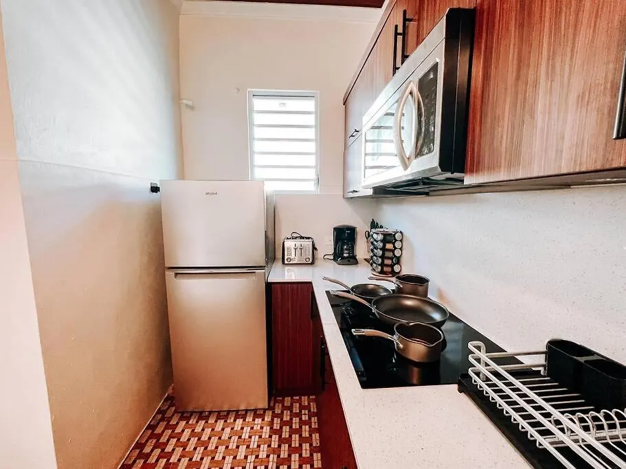 Aponte Rustic House - Walking To Beach - San Juan Βίλα